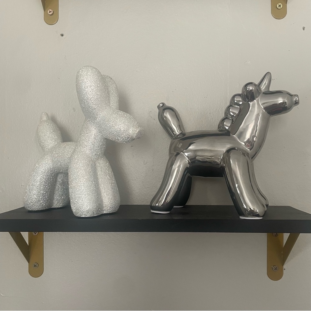 Bubble dog decor